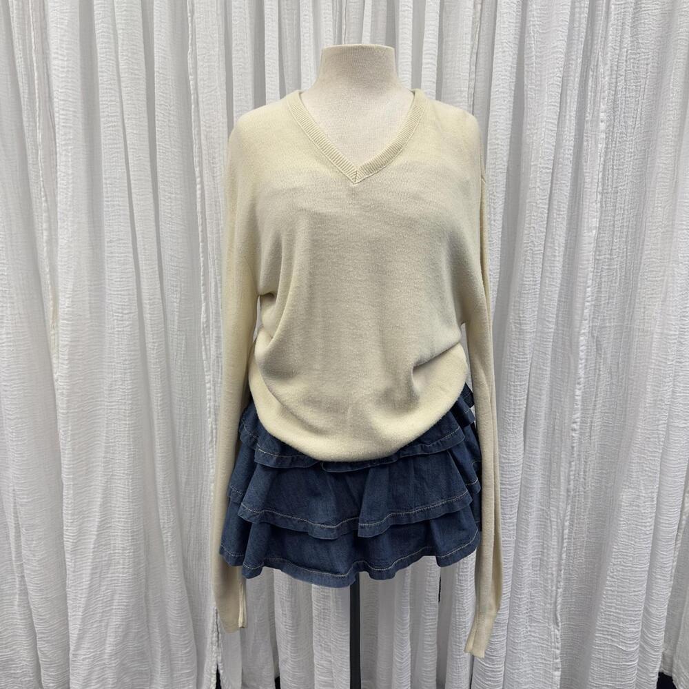 ROBERT BRUCE Preppy Cream V-Neck Sweater (LT)